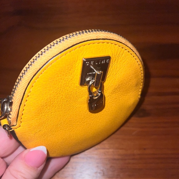 Authentic CELINE Small Round Zip Leather Wristlet/Key Cles - Picture 5 of 7